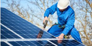 Installation Maintenance Panneaux Solaires Photovoltaïques à Laparade
